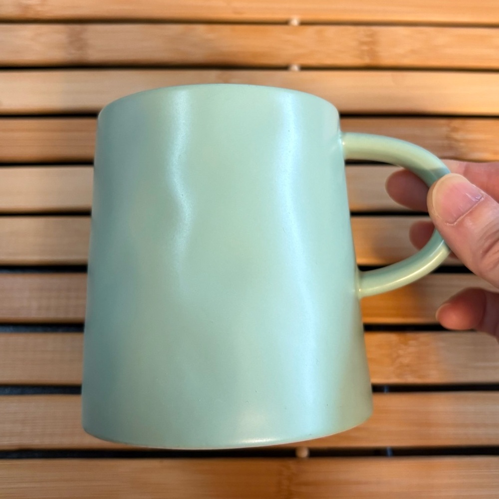 Le Tauci Mint Green Hammered Ceramic Mug